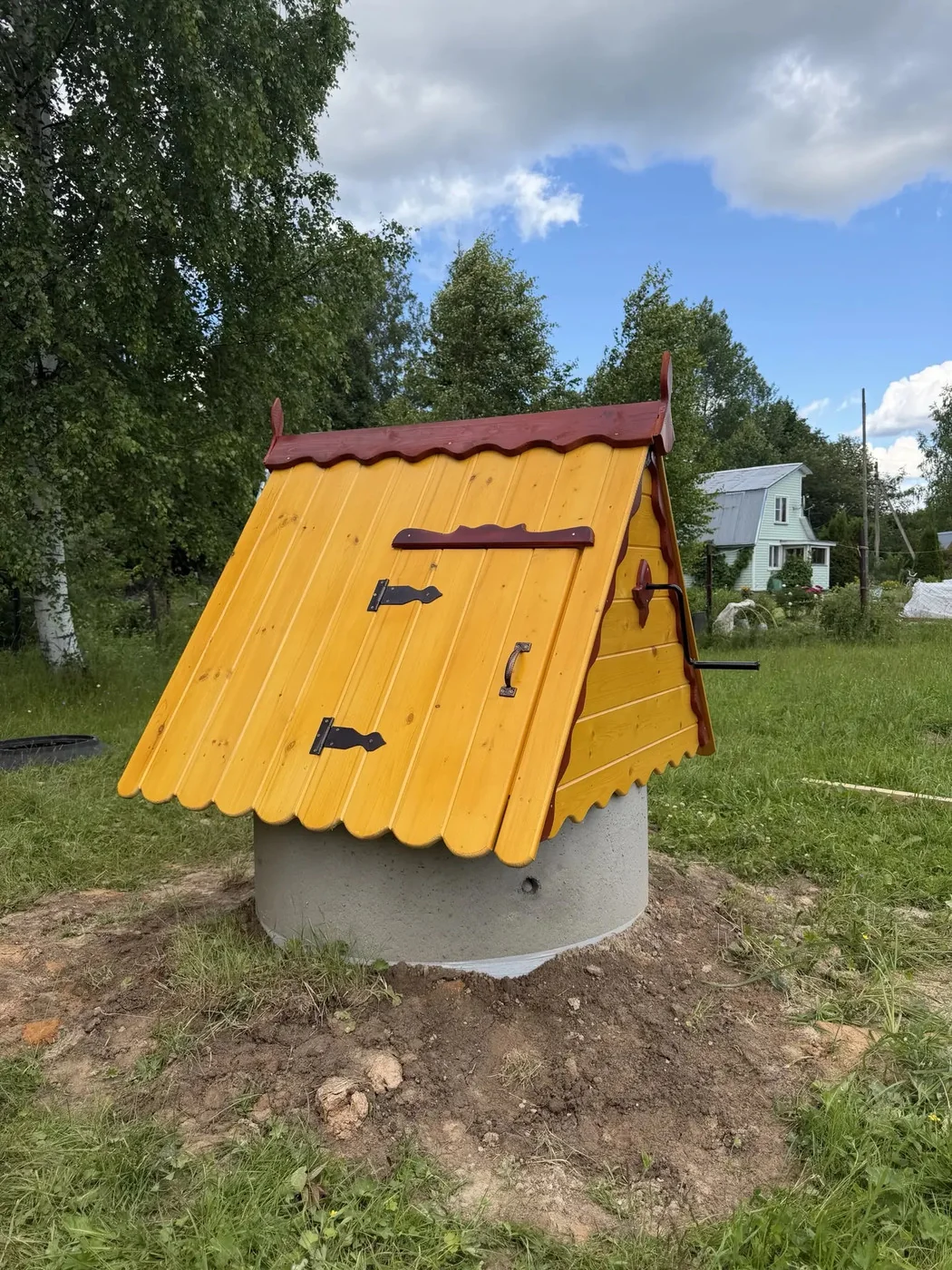 Домик для колодца